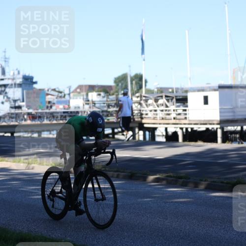 17.08.2025 - KN Förde Triathlon 2025 Yannick Fuchs http://msf.ph/oto/8628515 17.08.2025 15:40:55 Radfahren 9 meine-sportfotos.de