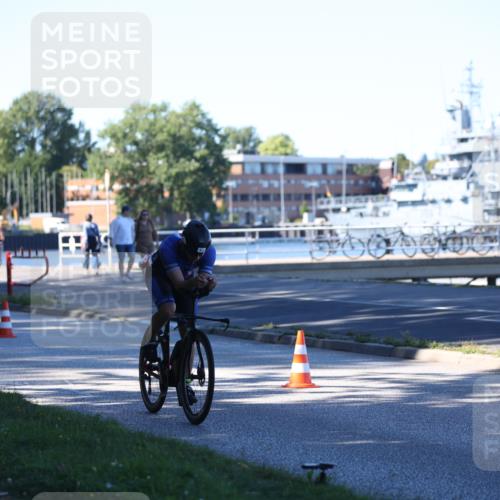17.08.2025 - KN Förde Triathlon 2025 Yannick Fuchs http://msf.ph/oto/8628537 17.08.2025 15:44:28 Radfahren 6 meine-sportfotos.de