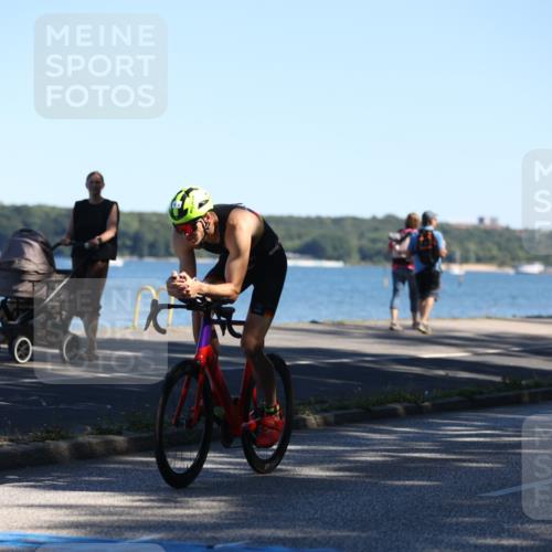 17.08.2025 - KN Förde Triathlon 2025 Yannick Fuchs http://msf.ph/oto/8628800 17.08.2025 14:54:32 Radfahren  meine-sportfotos.de