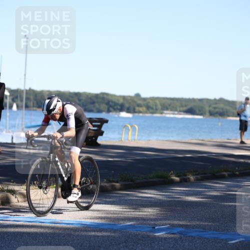 17.08.2025 - KN Förde Triathlon 2025 Yannick Fuchs http://msf.ph/oto/8628808 17.08.2025 14:54:36 Radfahren 82 meine-sportfotos.de