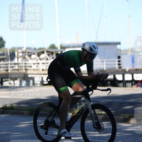 17.08.2025 - KN Förde Triathlon 2025 Yannick Fuchs http://msf.ph/oto/8628854 17.08.2025 15:03:38 Radfahren 30 meine-sportfotos.de
