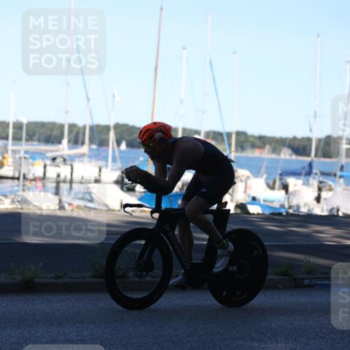 17.08.2025 - KN Förde Triathlon 2025 Yannick Fuchs http://msf.ph/oto/8628908 17.08.2025 15:19:17 Radfahren  meine-sportfotos.de