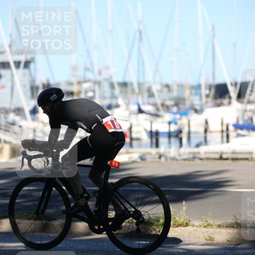 17.08.2025 - KN Förde Triathlon 2025 Yannick Fuchs http://msf.ph/oto/8628955 17.08.2025 15:21:02 Radfahren  meine-sportfotos.de