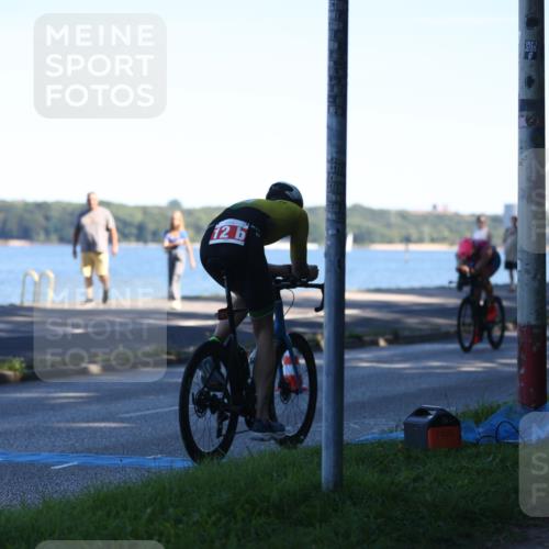 17.08.2025 - KN Förde Triathlon 2025 Yannick Fuchs http://msf.ph/oto/8628988 17.08.2025 15:22:02 Radfahren 12 meine-sportfotos.de