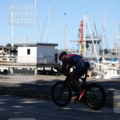 17.08.2025 - KN Förde Triathlon 2025 Yannick Fuchs http://msf.ph/oto/8628995 17.08.2025 15:22:05 Radfahren  meine-sportfotos.de