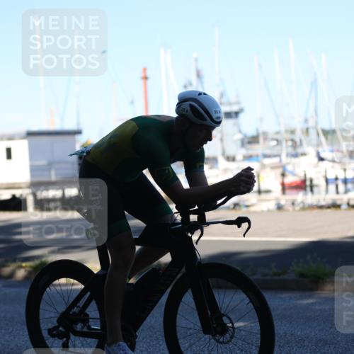 17.08.2025 - KN Förde Triathlon 2025 Yannick Fuchs http://msf.ph/oto/8629037 17.08.2025 15:26:16 Radfahren  meine-sportfotos.de