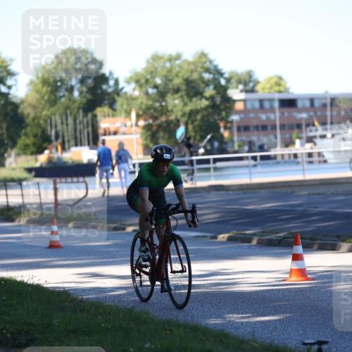 17.08.2025 - KN Förde Triathlon 2025 Yannick Fuchs http://msf.ph/oto/8629118 17.08.2025 15:31:54 Radfahren 30 meine-sportfotos.de