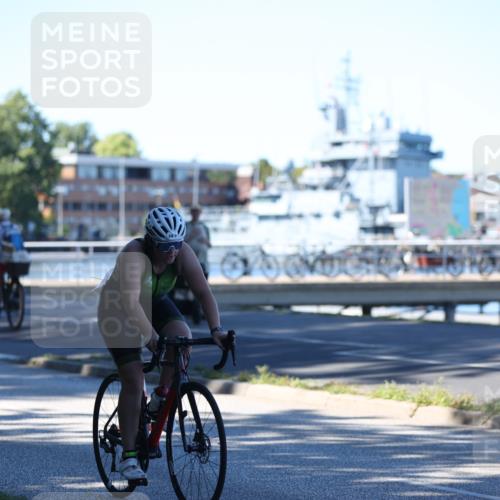 17.08.2025 - KN Förde Triathlon 2025 Yannick Fuchs http://msf.ph/oto/8629141 17.08.2025 15:34:05 Radfahren  meine-sportfotos.de