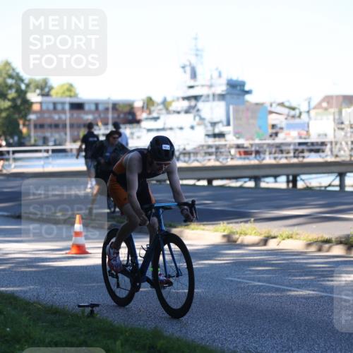 17.08.2025 - KN Förde Triathlon 2025 Yannick Fuchs http://msf.ph/oto/8629277 17.08.2025 15:47:32 Radfahren 15, 741 meine-sportfotos.de
