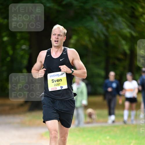 31.08.2025 - 21. Blankeneser Heldenlauf Dr. Thomas Lammeyer http://msf.ph/oto/8629432 31.08.2025 10:04:53 Laufen 2297 meine-sportfotos.de