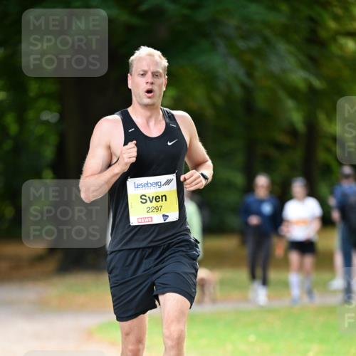 31.08.2025 - 21. Blankeneser Heldenlauf Dr. Thomas Lammeyer http://msf.ph/oto/8629434 31.08.2025 10:04:54 Laufen 2297 meine-sportfotos.de