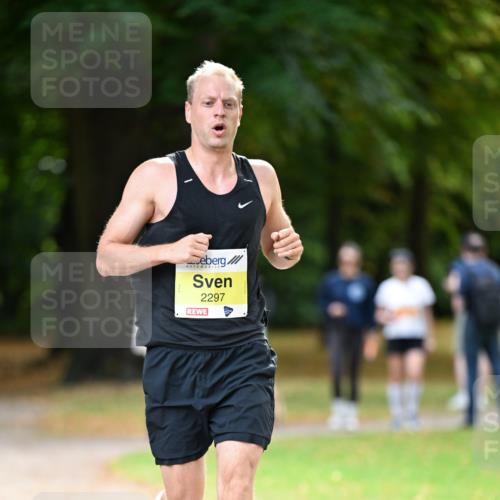 31.08.2025 - 21. Blankeneser Heldenlauf Dr. Thomas Lammeyer http://msf.ph/oto/8629435 31.08.2025 10:04:54 Laufen 2297 meine-sportfotos.de