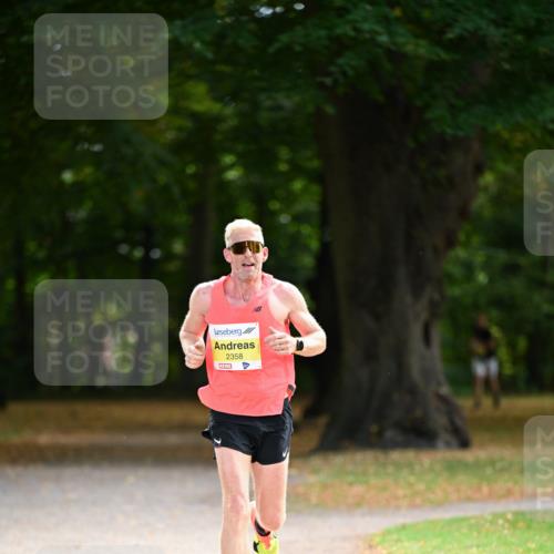 31.08.2025 - 21. Blankeneser Heldenlauf Dr. Thomas Lammeyer http://msf.ph/oto/8629451 31.08.2025 10:05:34 Laufen 2358 meine-sportfotos.de