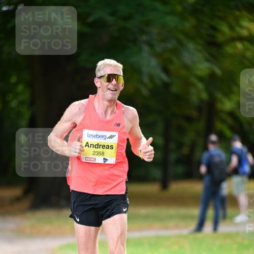 31.08.2025 - 21. Blankeneser Heldenlauf Dr. Thomas Lammeyer http://msf.ph/oto/8629463 31.08.2025 10:05:36 Laufen 2358 meine-sportfotos.de