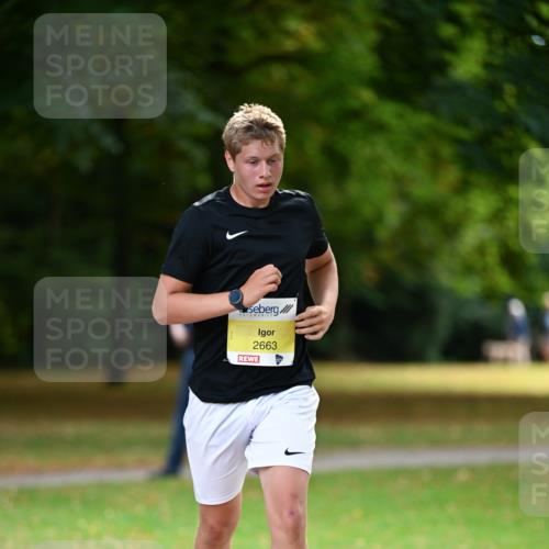 31.08.2025 - 21. Blankeneser Heldenlauf Dr. Thomas Lammeyer http://msf.ph/oto/8629478 31.08.2025 10:05:53 Laufen 2663 meine-sportfotos.de