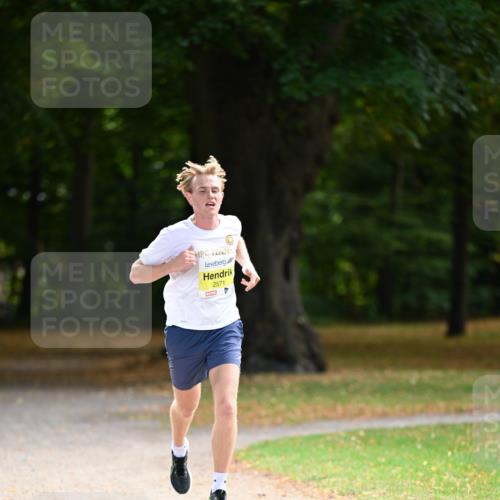31.08.2025 - 21. Blankeneser Heldenlauf Dr. Thomas Lammeyer http://msf.ph/oto/8629480 31.08.2025 10:06:00 Laufen 2571, 4 meine-sportfotos.de