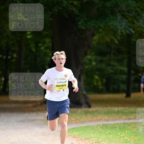 31.08.2025 - 21. Blankeneser Heldenlauf Dr. Thomas Lammeyer http://msf.ph/oto/8629481 31.08.2025 10:06:00 Laufen 2571 meine-sportfotos.de