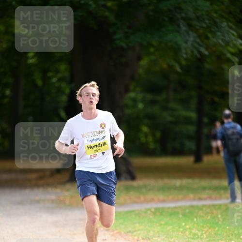31.08.2025 - 21. Blankeneser Heldenlauf Dr. Thomas Lammeyer http://msf.ph/oto/8629484 31.08.2025 10:06:01 Laufen 2571 meine-sportfotos.de