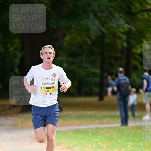 31.08.2025 - 21. Blankeneser Heldenlauf Dr. Thomas Lammeyer http://msf.ph/oto/8629487 31.08.2025 10:06:01 Laufen 2571 meine-sportfotos.de