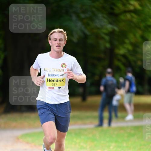 31.08.2025 - 21. Blankeneser Heldenlauf Dr. Thomas Lammeyer http://msf.ph/oto/8629493 31.08.2025 10:06:02 Laufen 2571 meine-sportfotos.de