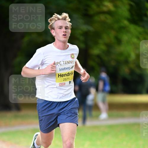 31.08.2025 - 21. Blankeneser Heldenlauf Dr. Thomas Lammeyer http://msf.ph/oto/8629497 31.08.2025 10:06:02 Laufen 2571 meine-sportfotos.de