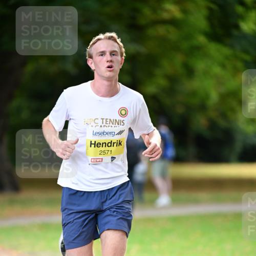 31.08.2025 - 21. Blankeneser Heldenlauf Dr. Thomas Lammeyer http://msf.ph/oto/8629498 31.08.2025 10:06:02 Laufen 2571 meine-sportfotos.de