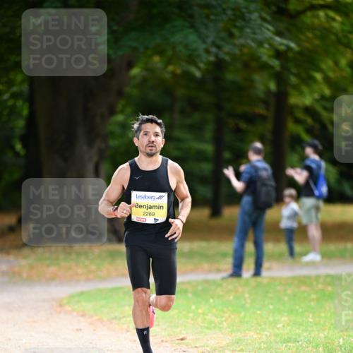 31.08.2025 - 21. Blankeneser Heldenlauf Dr. Thomas Lammeyer http://msf.ph/oto/8629524 31.08.2025 10:06:37 Laufen 2269, 2 meine-sportfotos.de