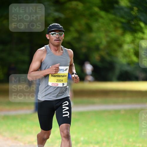31.08.2025 - 21. Blankeneser Heldenlauf Dr. Thomas Lammeyer http://msf.ph/oto/8629554 31.08.2025 10:06:45 Laufen 2004 meine-sportfotos.de