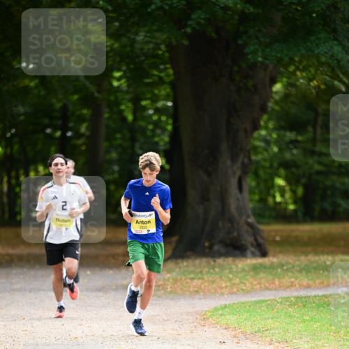 31.08.2025 - 21. Blankeneser Heldenlauf Dr. Thomas Lammeyer http://msf.ph/oto/8629560 31.08.2025 10:07:03 Laufen 2, 2332 meine-sportfotos.de