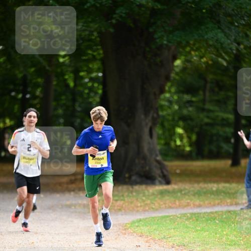 31.08.2025 - 21. Blankeneser Heldenlauf Dr. Thomas Lammeyer http://msf.ph/oto/8629563 31.08.2025 10:07:03 Laufen 2572, 2332 meine-sportfotos.de