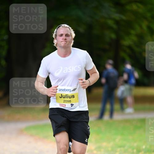 31.08.2025 - 21. Blankeneser Heldenlauf Dr. Thomas Lammeyer http://msf.ph/oto/8629599 31.08.2025 10:07:10 Laufen 2098 meine-sportfotos.de