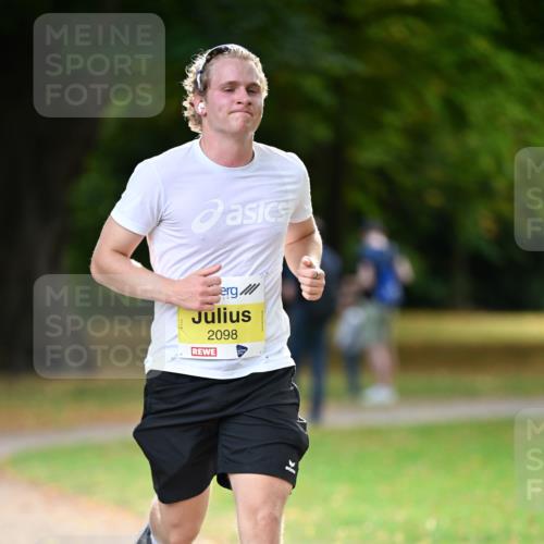 31.08.2025 - 21. Blankeneser Heldenlauf Dr. Thomas Lammeyer http://msf.ph/oto/8629601 31.08.2025 10:07:11 Laufen 2098 meine-sportfotos.de