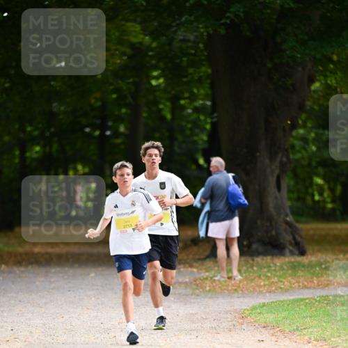 31.08.2025 - 21. Blankeneser Heldenlauf Dr. Thomas Lammeyer http://msf.ph/oto/8629606 31.08.2025 10:07:37 Laufen 2713, 24 meine-sportfotos.de