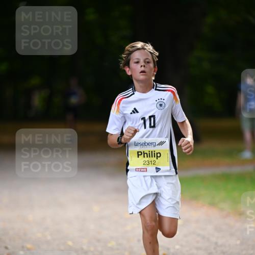 31.08.2025 - 21. Blankeneser Heldenlauf Dr. Thomas Lammeyer http://msf.ph/oto/8629711 31.08.2025 10:08:07 Laufen 10, 2312 meine-sportfotos.de