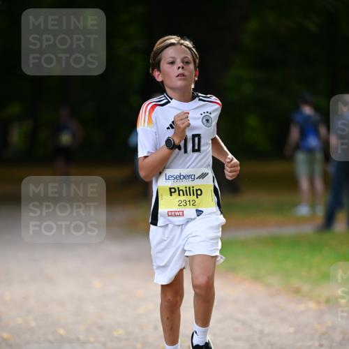 31.08.2025 - 21. Blankeneser Heldenlauf Dr. Thomas Lammeyer http://msf.ph/oto/8629712 31.08.2025 10:08:07 Laufen 10, 2312 meine-sportfotos.de