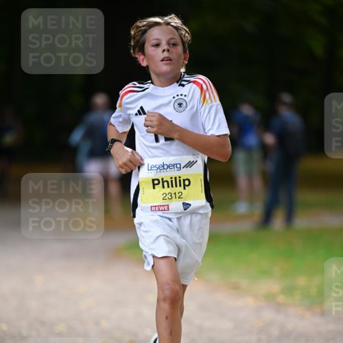 31.08.2025 - 21. Blankeneser Heldenlauf Dr. Thomas Lammeyer http://msf.ph/oto/8629715 31.08.2025 10:08:08 Laufen 2312 meine-sportfotos.de