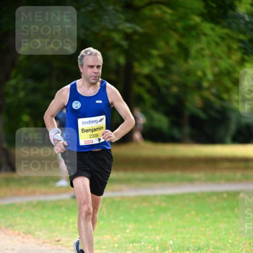 31.08.2025 - 21. Blankeneser Heldenlauf Dr. Thomas Lammeyer http://msf.ph/oto/8629727 31.08.2025 10:08:19 Laufen 2339 meine-sportfotos.de