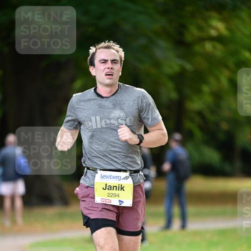 31.08.2025 - 21. Blankeneser Heldenlauf Dr. Thomas Lammeyer http://msf.ph/oto/8629769 31.08.2025 10:08:43 Laufen 2294 meine-sportfotos.de