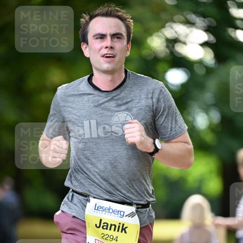 31.08.2025 - 21. Blankeneser Heldenlauf Dr. Thomas Lammeyer http://msf.ph/oto/8629779 31.08.2025 10:08:45 Laufen 2294 meine-sportfotos.de