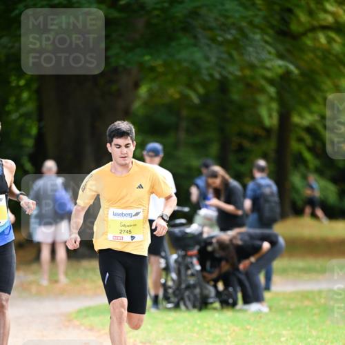 31.08.2025 - 21. Blankeneser Heldenlauf Dr. Thomas Lammeyer http://msf.ph/oto/8629853 31.08.2025 10:09:21 Laufen 2745 meine-sportfotos.de