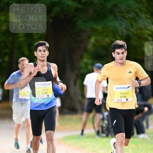 31.08.2025 - 21. Blankeneser Heldenlauf Dr. Thomas Lammeyer http://msf.ph/oto/8629855 31.08.2025 10:09:22 Laufen 2746, 2745 meine-sportfotos.de