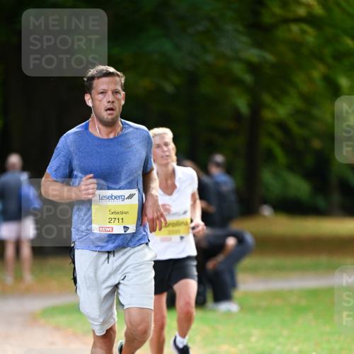 31.08.2025 - 21. Blankeneser Heldenlauf Dr. Thomas Lammeyer http://msf.ph/oto/8629865 31.08.2025 10:09:25 Laufen 2711, 2003 meine-sportfotos.de