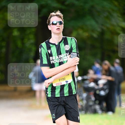 31.08.2025 - 21. Blankeneser Heldenlauf Dr. Thomas Lammeyer http://msf.ph/oto/8629909 31.08.2025 10:09:38 Laufen 96, 247, 2100 meine-sportfotos.de