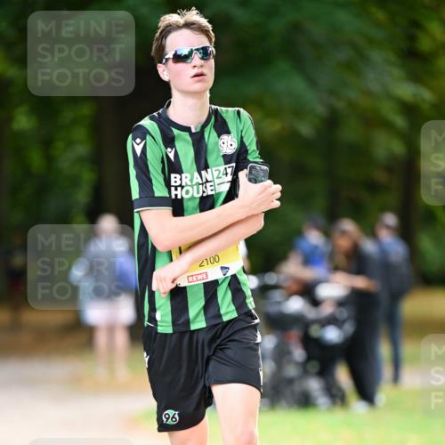 31.08.2025 - 21. Blankeneser Heldenlauf Dr. Thomas Lammeyer http://msf.ph/oto/8629910 31.08.2025 10:09:38 Laufen 96, 247, 2100, 10, 09 meine-sportfotos.de