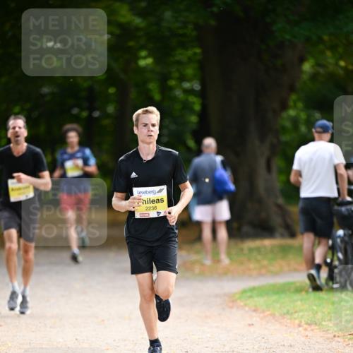 31.08.2025 - 21. Blankeneser Heldenlauf Dr. Thomas Lammeyer http://msf.ph/oto/8629944 31.08.2025 10:09:47 Laufen 2238 meine-sportfotos.de