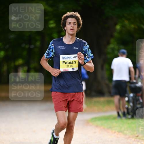 31.08.2025 - 21. Blankeneser Heldenlauf Dr. Thomas Lammeyer http://msf.ph/oto/8629973 31.08.2025 10:09:55 Laufen 2218 meine-sportfotos.de