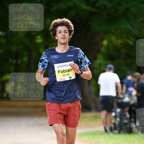 31.08.2025 - 21. Blankeneser Heldenlauf Dr. Thomas Lammeyer http://msf.ph/oto/8629975 31.08.2025 10:09:55 Laufen 2218 meine-sportfotos.de