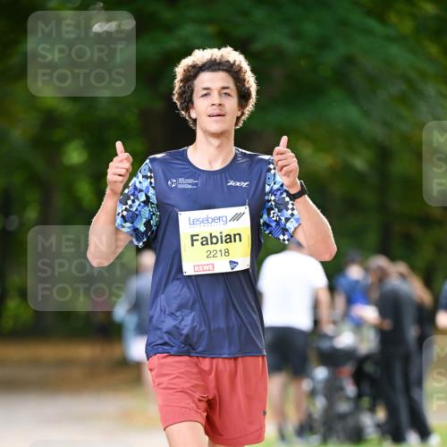 31.08.2025 - 21. Blankeneser Heldenlauf Dr. Thomas Lammeyer http://msf.ph/oto/8629979 31.08.2025 10:09:55 Laufen 2218 meine-sportfotos.de