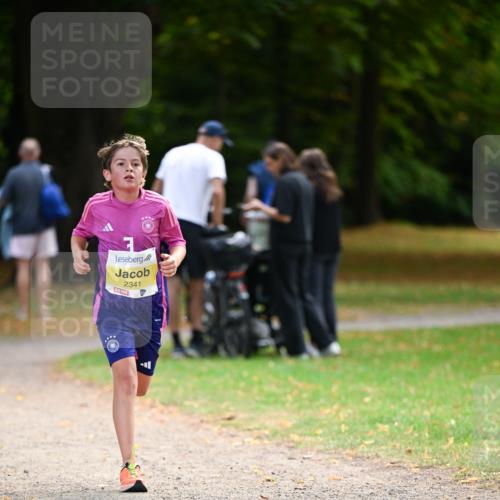 31.08.2025 - 21. Blankeneser Heldenlauf Dr. Thomas Lammeyer http://msf.ph/oto/8629986 31.08.2025 10:10:10 Laufen 2341, 0 meine-sportfotos.de