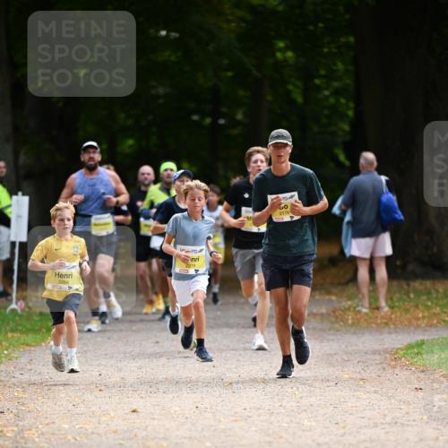 31.08.2025 - 21. Blankeneser Heldenlauf Dr. Thomas Lammeyer http://msf.ph/oto/8630001 31.08.2025 10:10:20 Laufen 2264, 2379, 30, 2176 meine-sportfotos.de